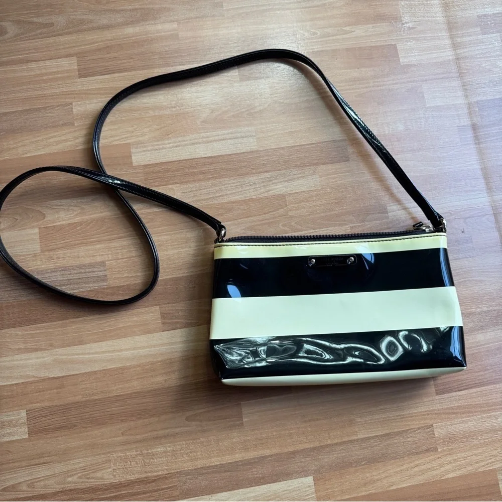 Kate spade crossbody